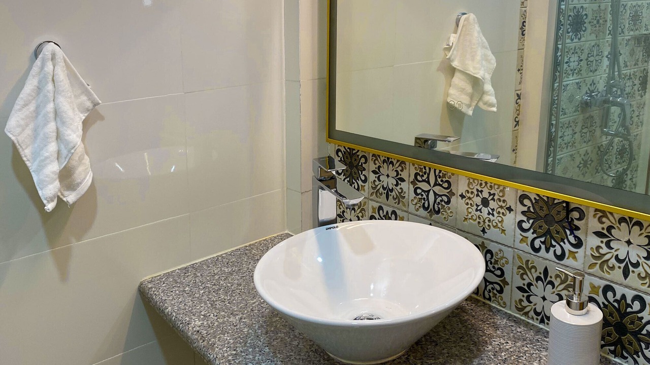 Photo of Bathroom in Gan