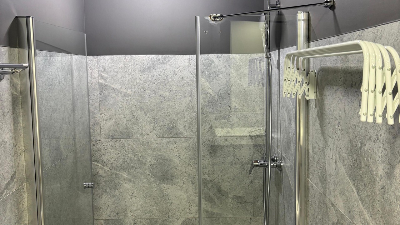 Photo of Bathroom in Old Boulevard