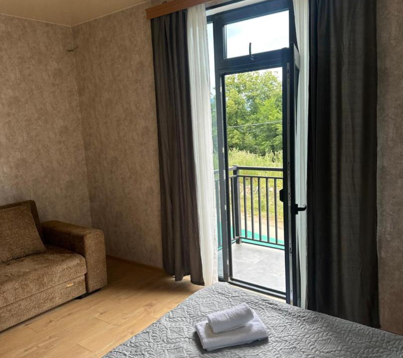 Photo of Bedroom in Likani