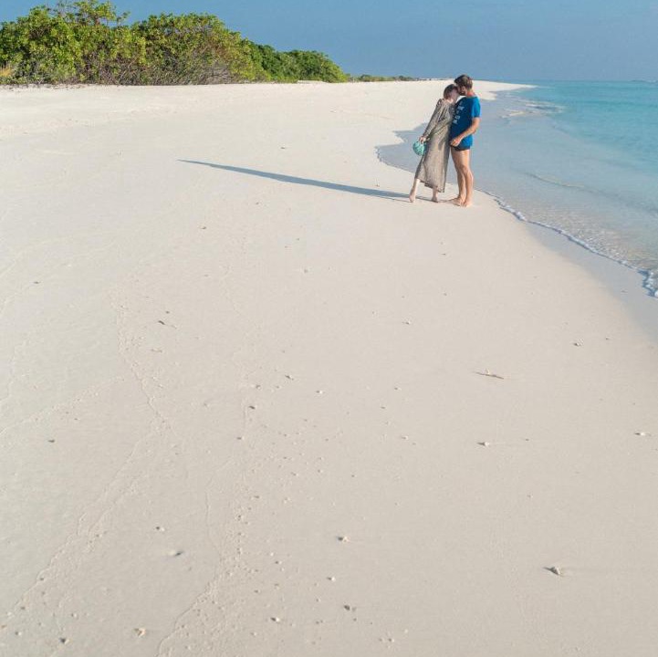 Photo of Human In Picture in Maalhos