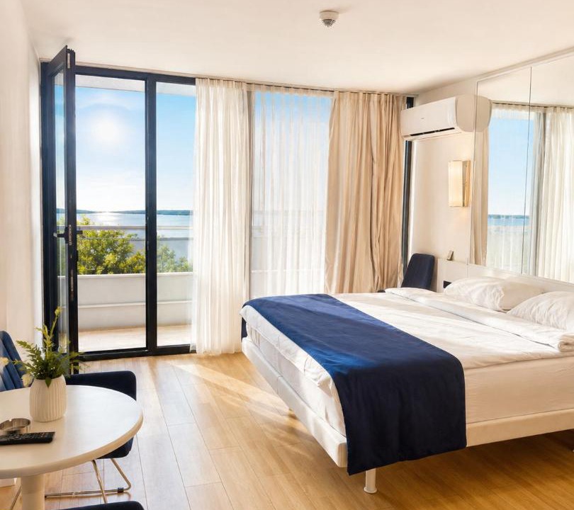 Photo of Bedroom in New Boulevard