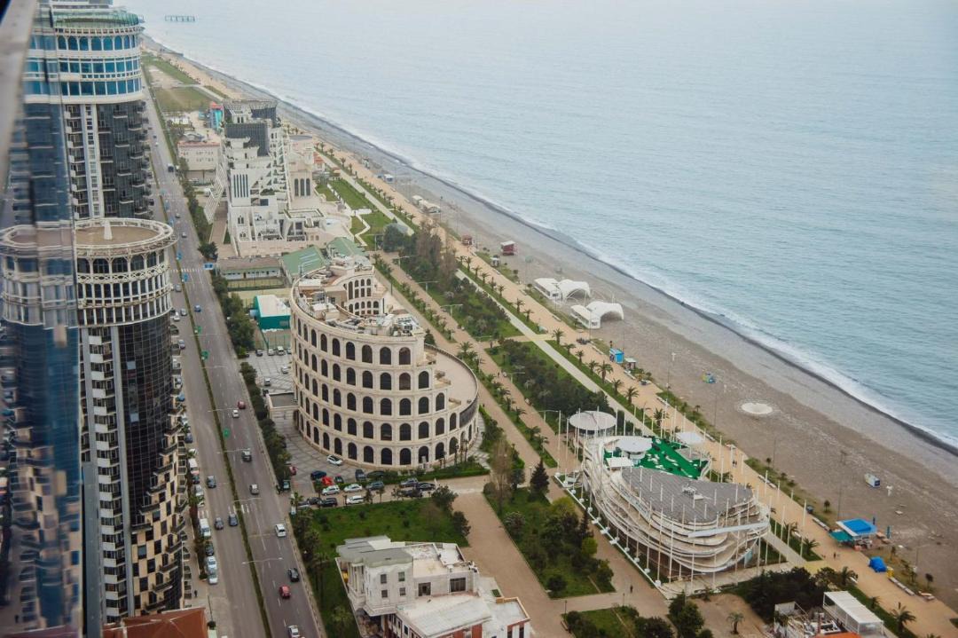 Photo of Others in New Boulevard