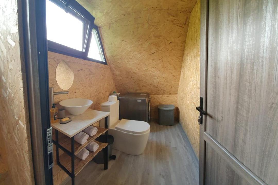 Photo of Bathroom in Roshka