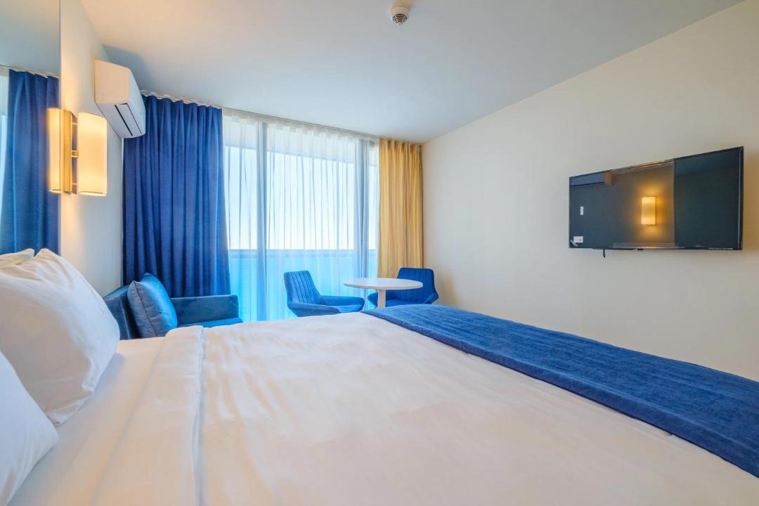 Photo of Bedroom in New Boulevard