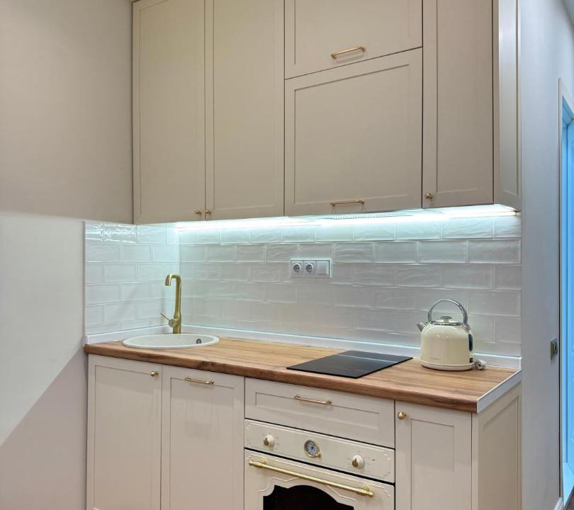 Photo of Kitchen in New Boulevard