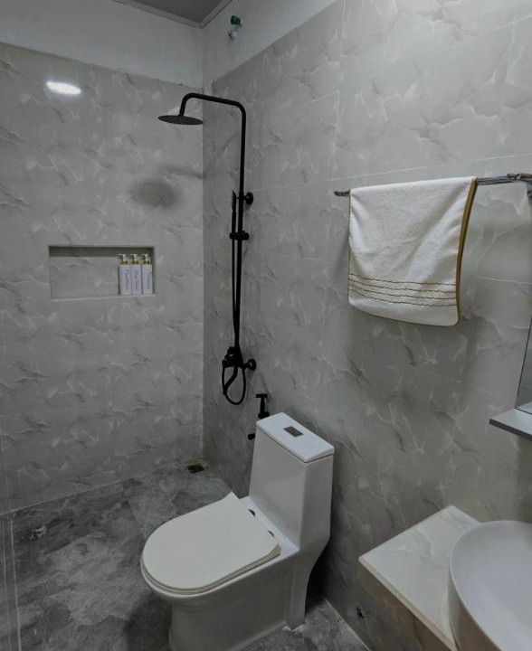 Photo of Bathroom in Felidhoo