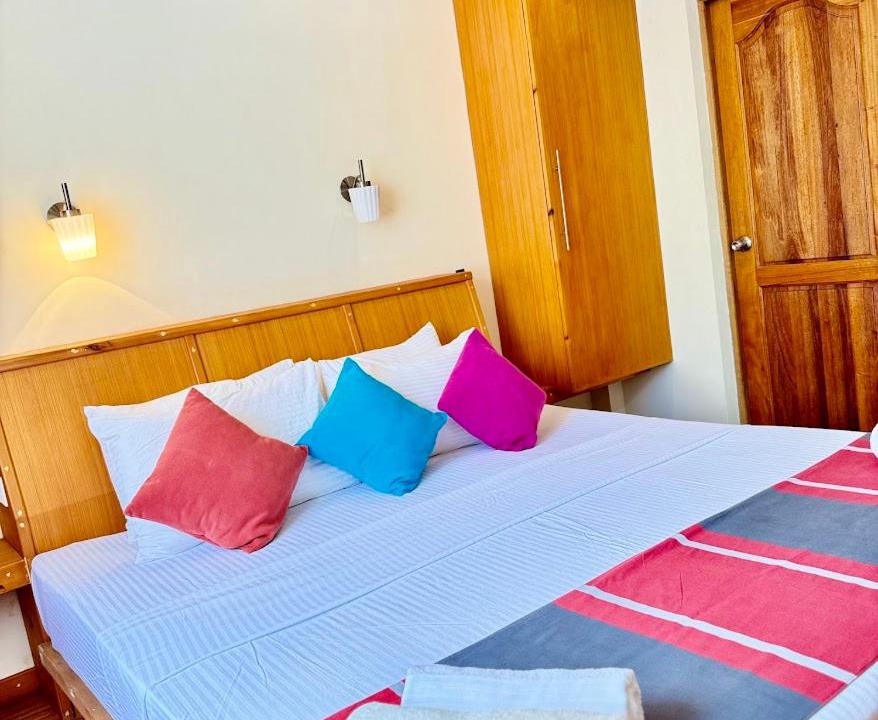 Photo of Bedroom in Hangnaameedhoo