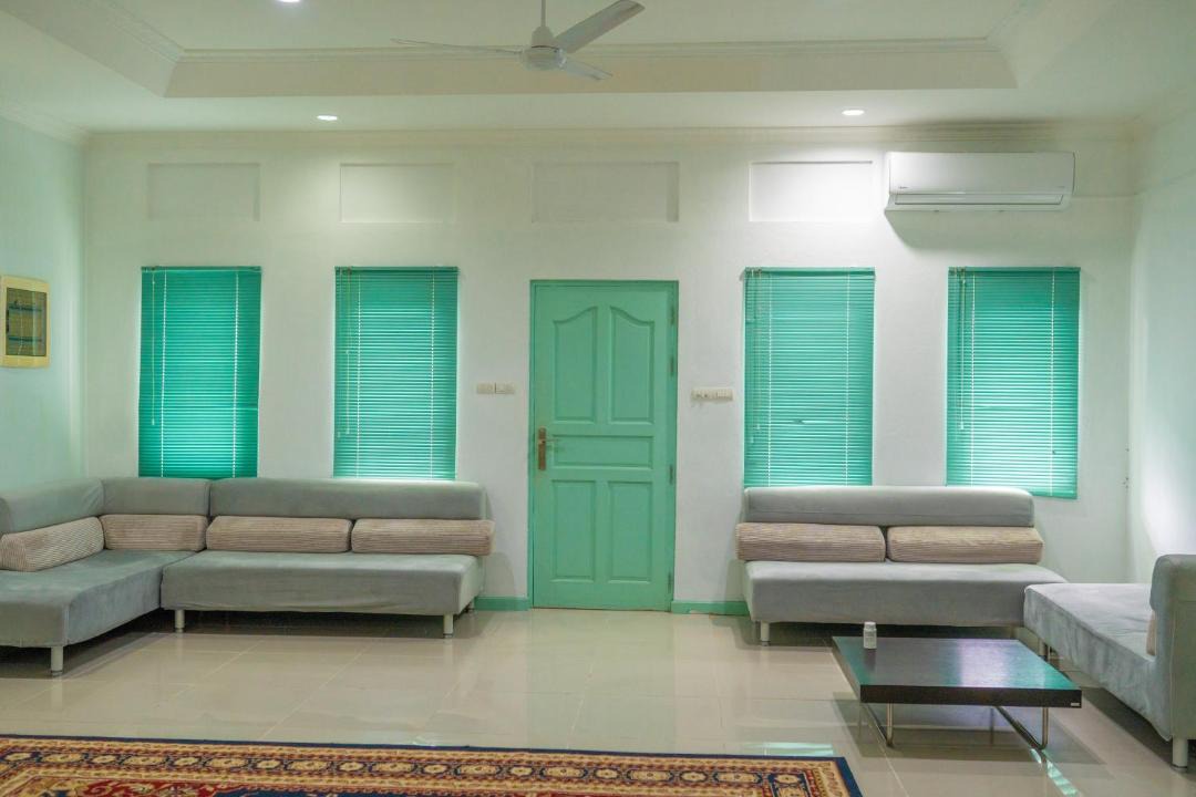 Photo of Others in Gan