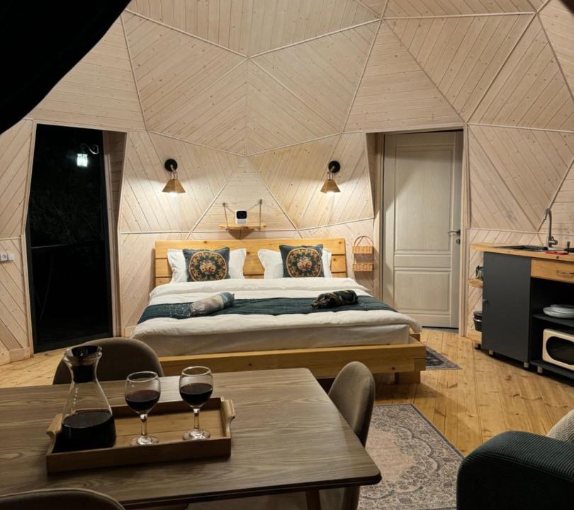 Photo of Bedroom in Stepantsminda