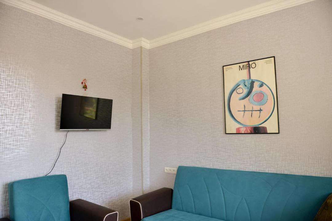 Photo of Livingroom in Tsromi