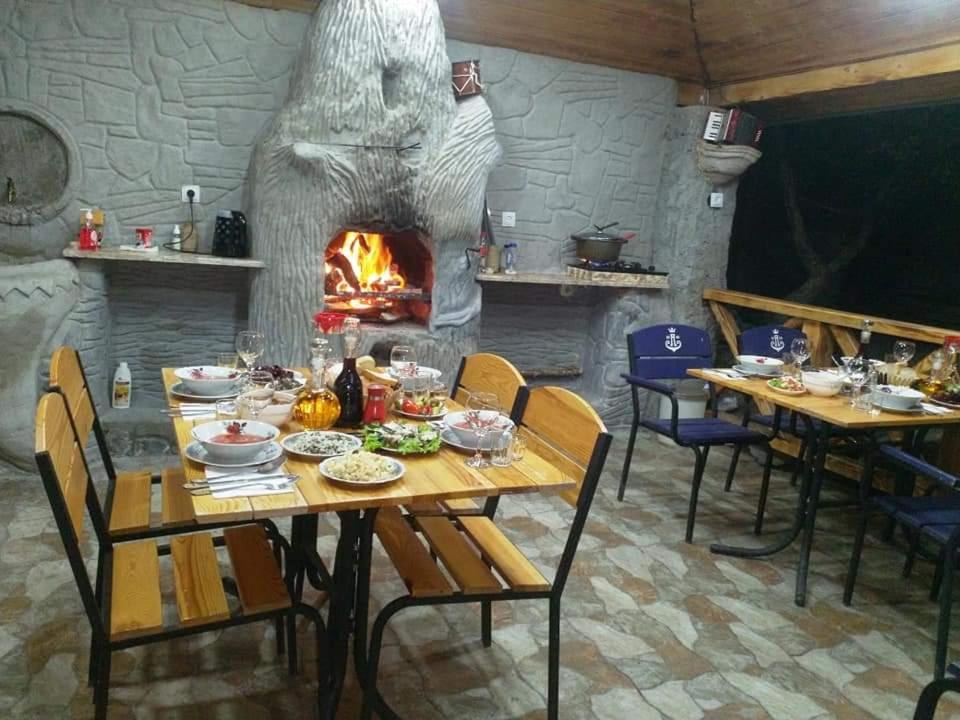 Photo of Others in Stepantsminda