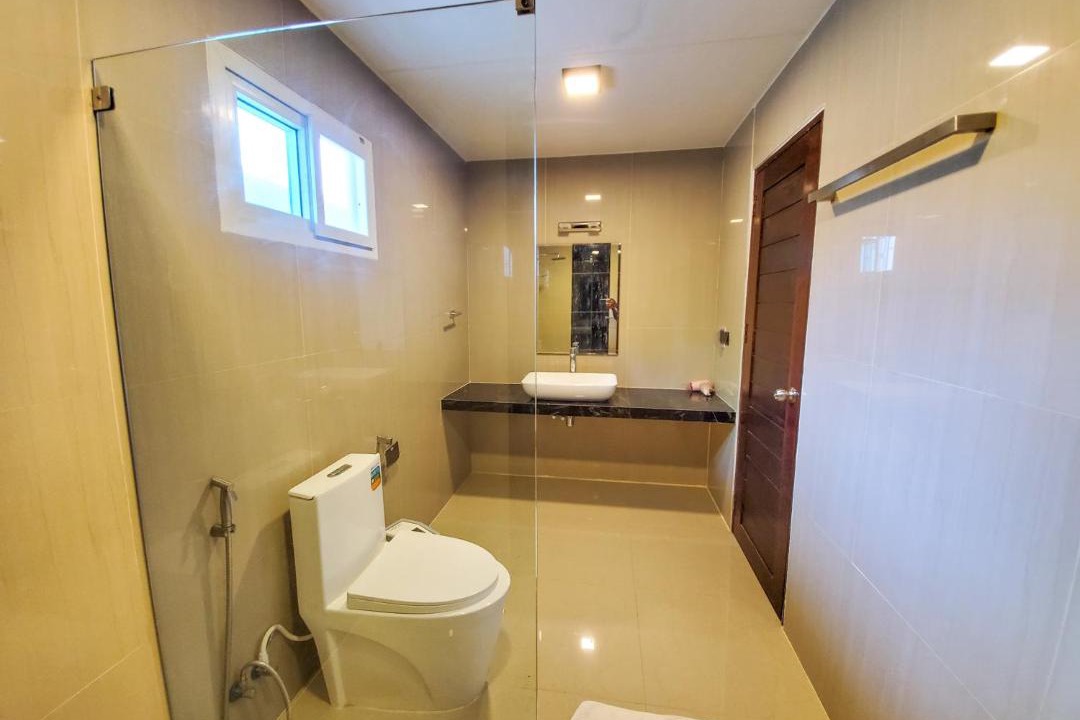 Photo of Bathroom in Thoddoo