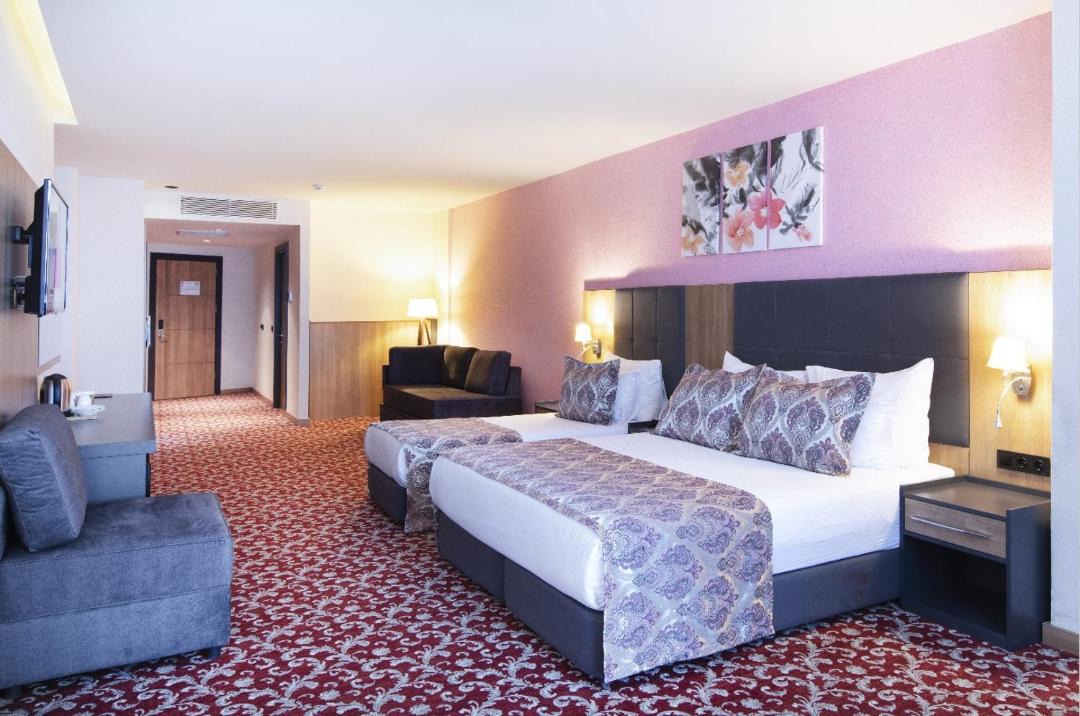 Photo of Bedroom in New Boulevard