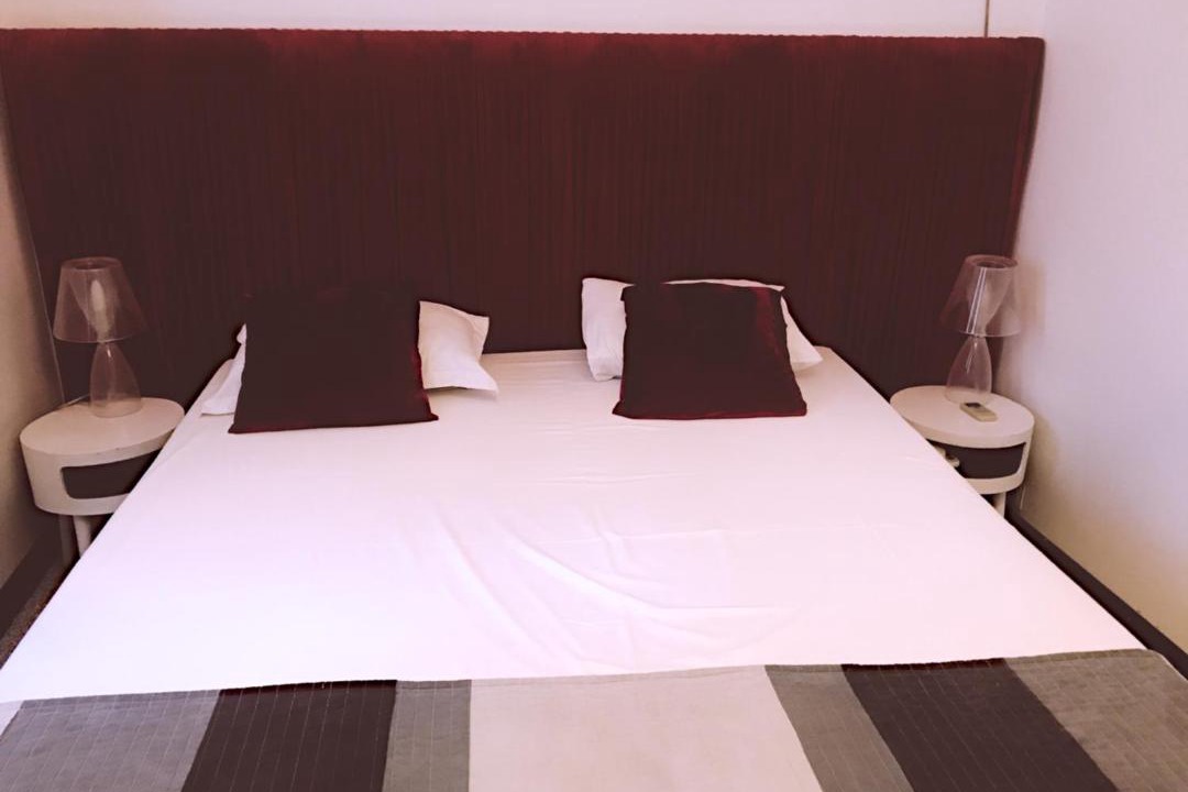 Photo of Bedroom in mtatsminda
