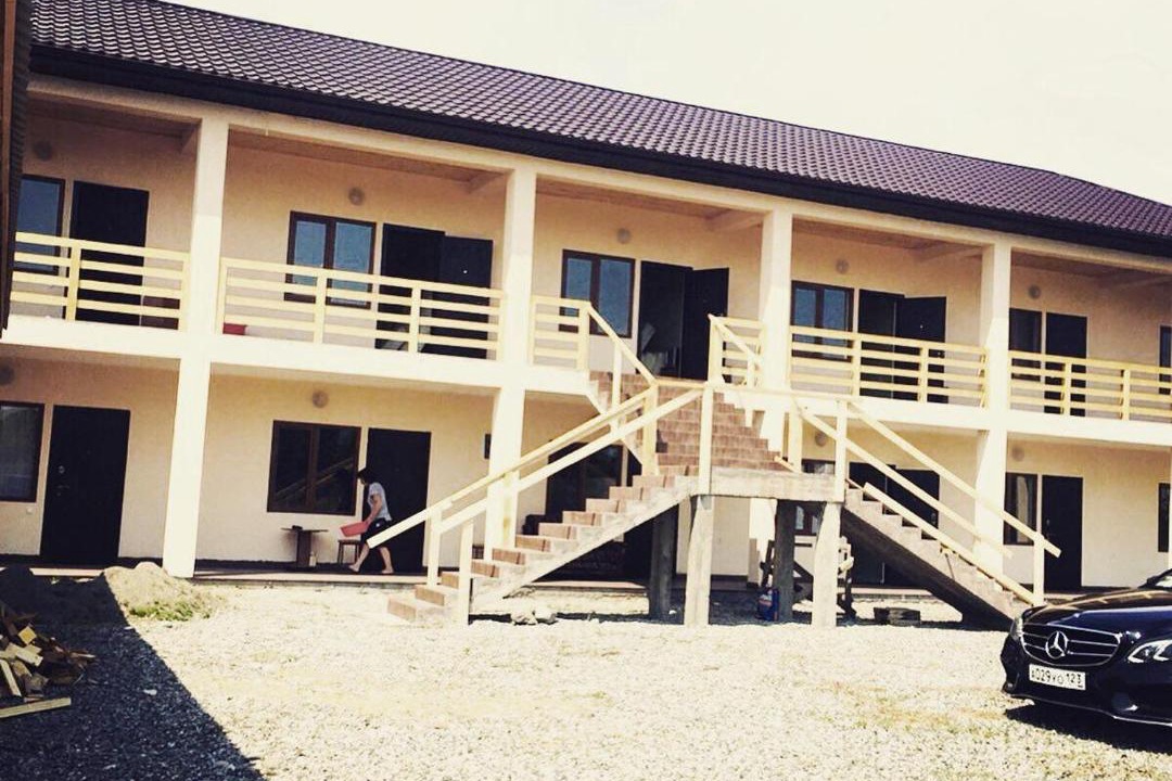Photo of Buildings in Alakhadzi