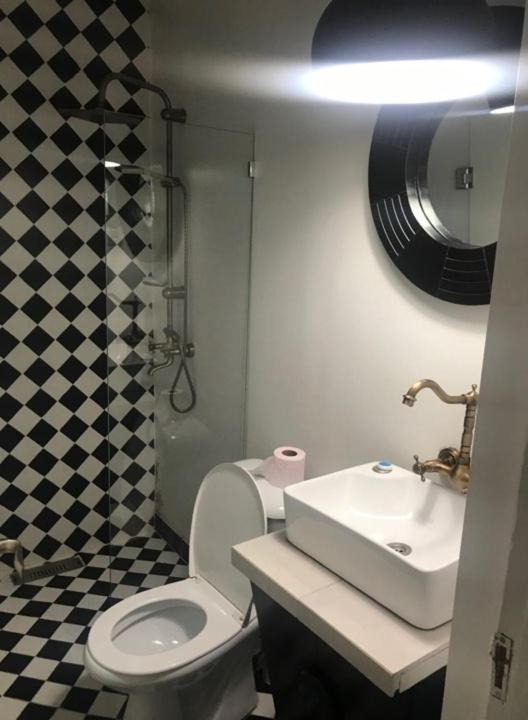Photo of Bathroom in mtatsminda