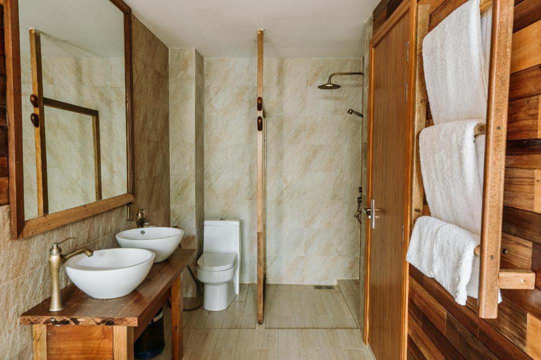Photo of Bathroom in Ukulhas