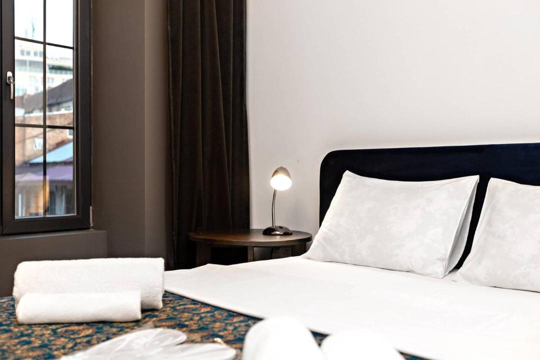 Photo of Bedroom in mtatsminda