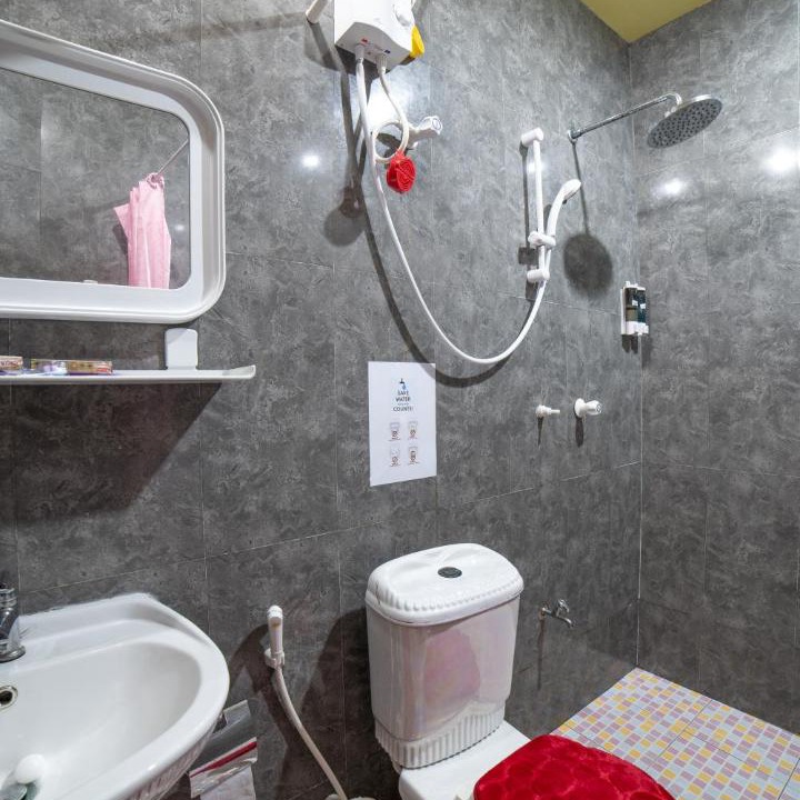 Photo of Bathroom in Ukulhas
