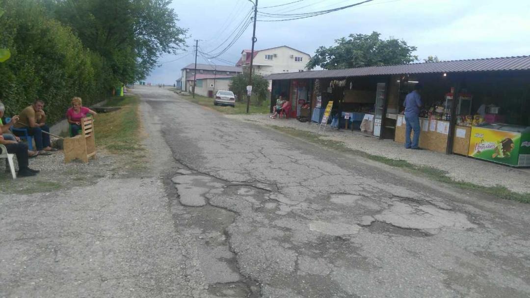 Photo of Buildings in Alakhadzi