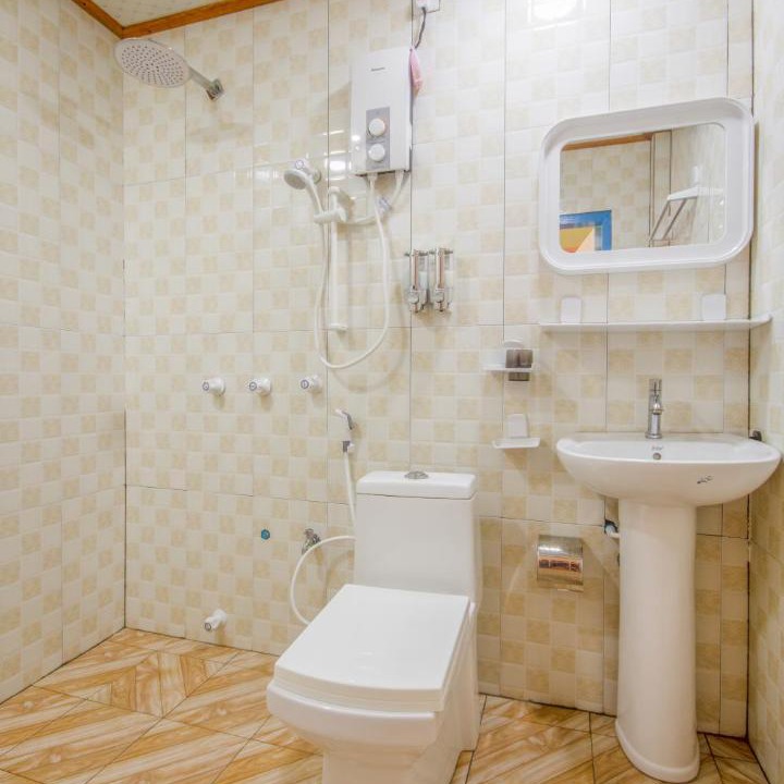 Photo of Bathroom in Ukulhas