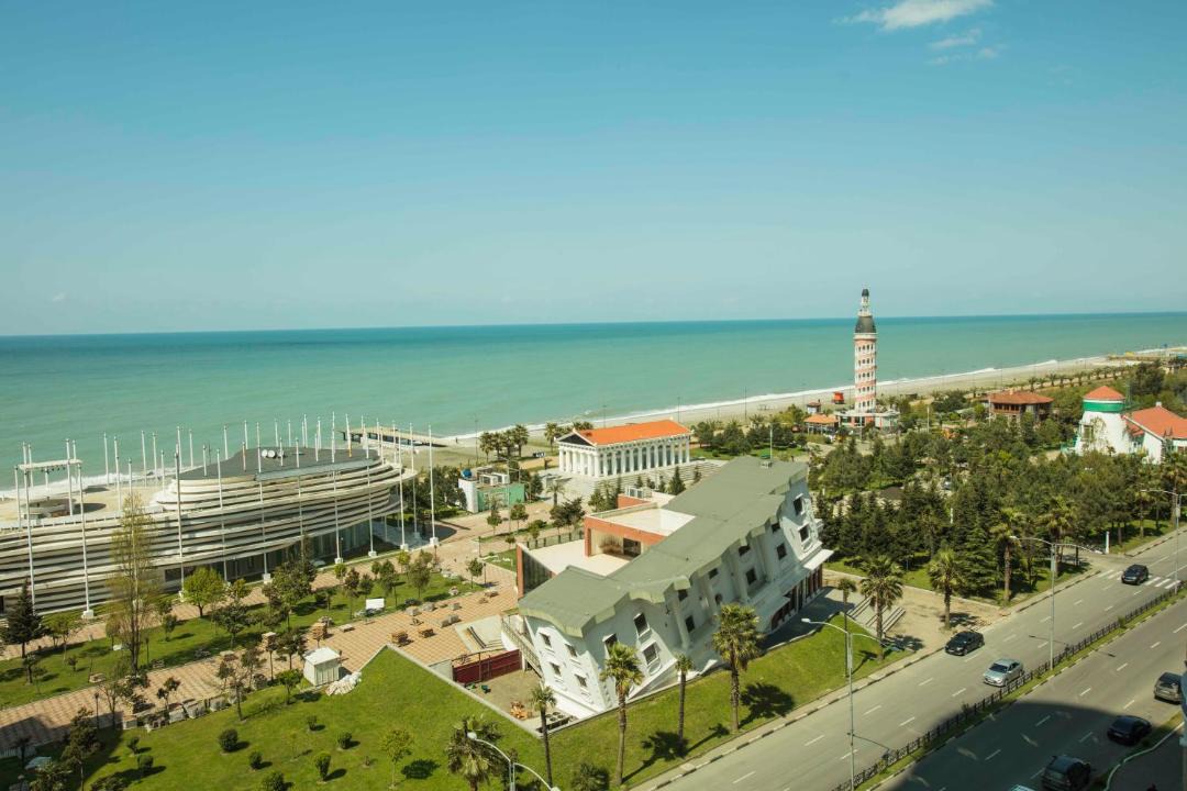 Photo of Outdoor in New Boulevard