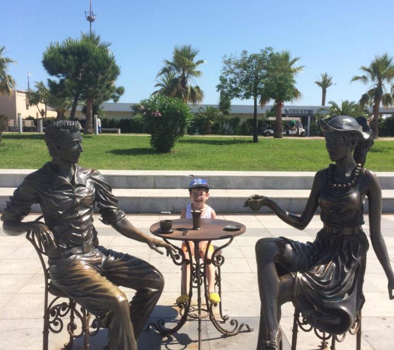 Photo of Others in New Boulevard