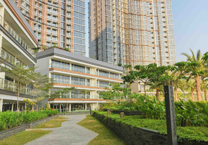 Gold Coast PIK Sea View Apartments by LongeSuites in North Jakarta