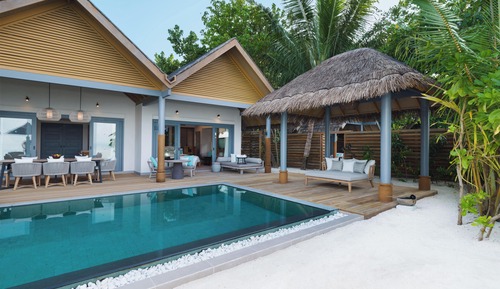 Room, 3 Bedrooms (Beach Pool Residence)