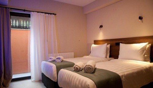 Deluxe Double or Twin Room, Balcony