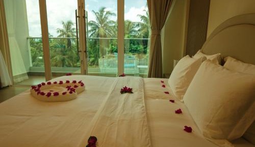 Queen Room with Sea View