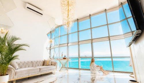 Two-Bedroom Apartment with Sea View