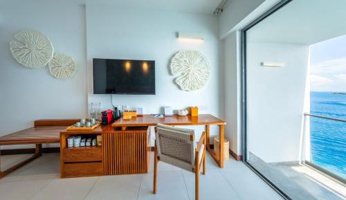 Panoramic Ocean View (Free Airport Transfer)