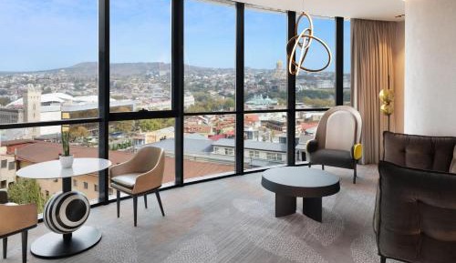 Premium One-Bedroom Suite with Executive Lounge Access