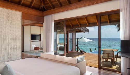 Ocean Bungalow with Pool