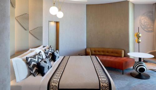 Executive Suite - Executive Lounge Access