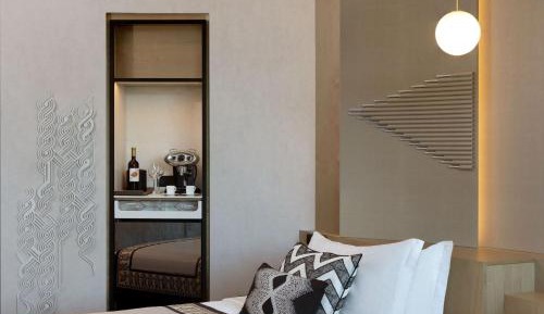 Deluxe Room with Two Queen Beds