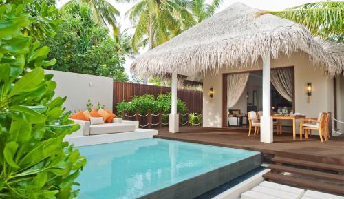 Beach Family Suite & Personalized Butler Service - Up to 2 children under 15 dine free with accompanying parents (subject to villa occupancy limits) and receive the same meal plan as the paying adults. Christmas and New Year's Eve supplements apply.