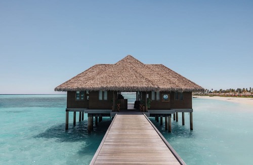 Dhidhoofinolhu Island Hotel | Meliá Whale Lagoon Maldives