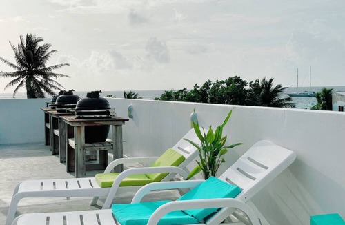 Maafushi Hotel | Aquzz Hotel & Spa