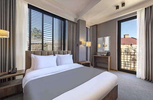 Vera Hotel | BARNOVI BOUTIQUE HOTEL