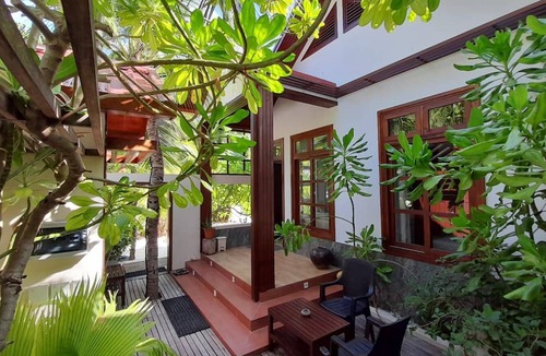 Rasdhoo House | Beach Cottage