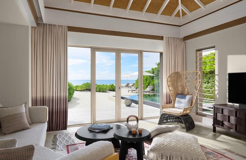 Maamunagau Island Hotel | InterContinental Maldives Maamunagau Resort by IHG