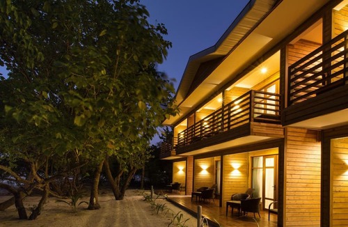Huraa Hotel | Pearl Sands of Maldives