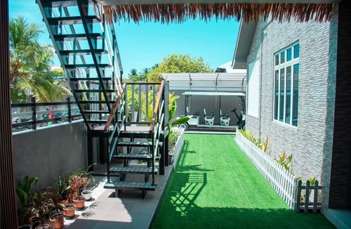 Fiyoari Island House | Sunset Private Villa
