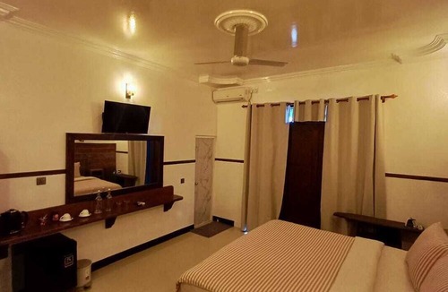 Huraa House | Luk inn at huraa
