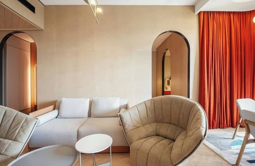 Old Tbilisi Hotel | Paragraph Golf & Spa Tabori, Autograph Collection