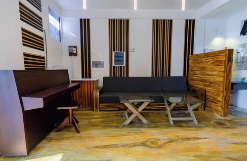 Dhiffushi House | VelaaVani - Turtle Hive Dhiffushi