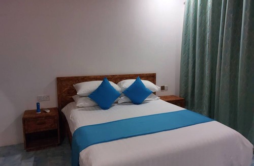 Raa Atoll Hotel | eMzaz Blue Lagoon