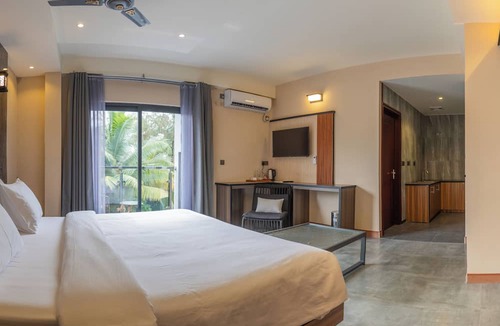 Fuvahmulah Hotel | AIG Grand